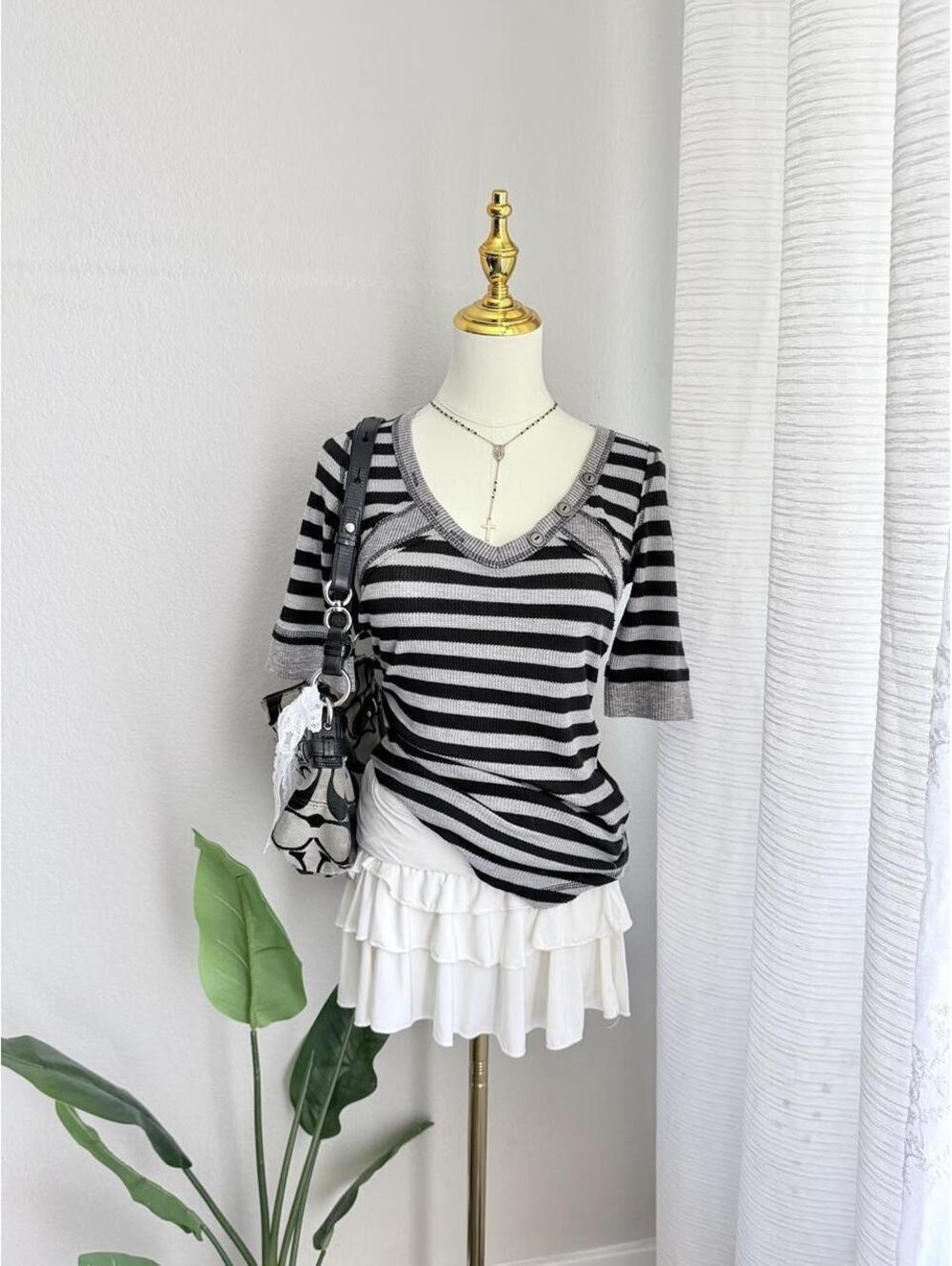 Y2K BONGO Striped Ribbed Henley Top
